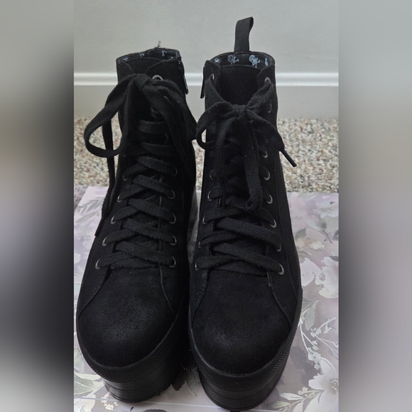 Lamoda Star Struck Chunky Flatform Sneakers - Picture 5 of 5